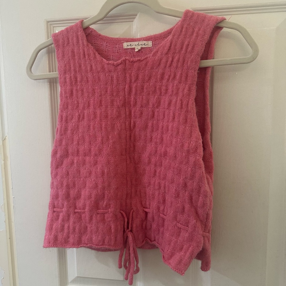 Pink tank top with tie